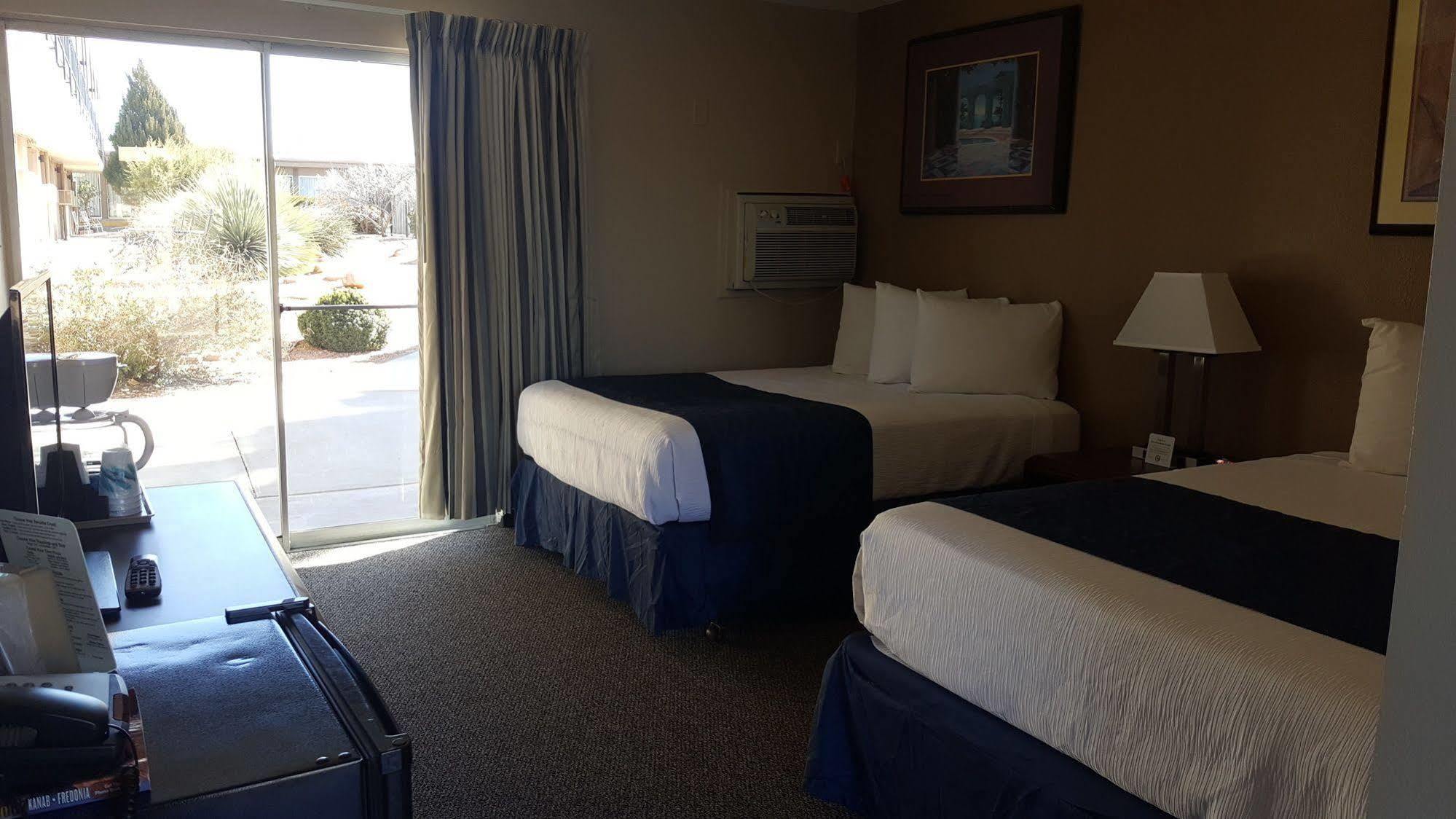 Lake Powell Canyon Inn Page Eksteriør bilde